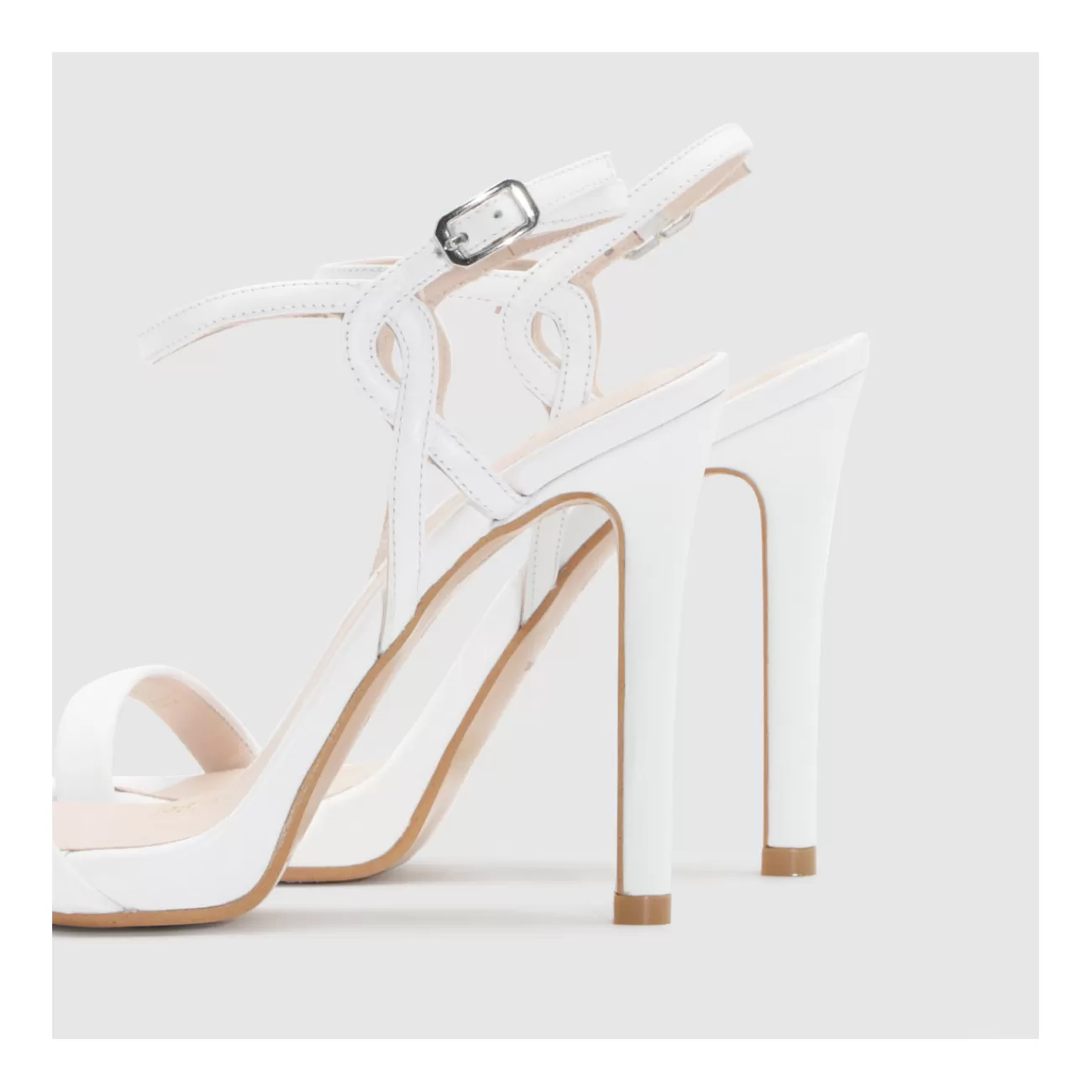 cannes_off_2.webp Femme LODI CANNES OFF