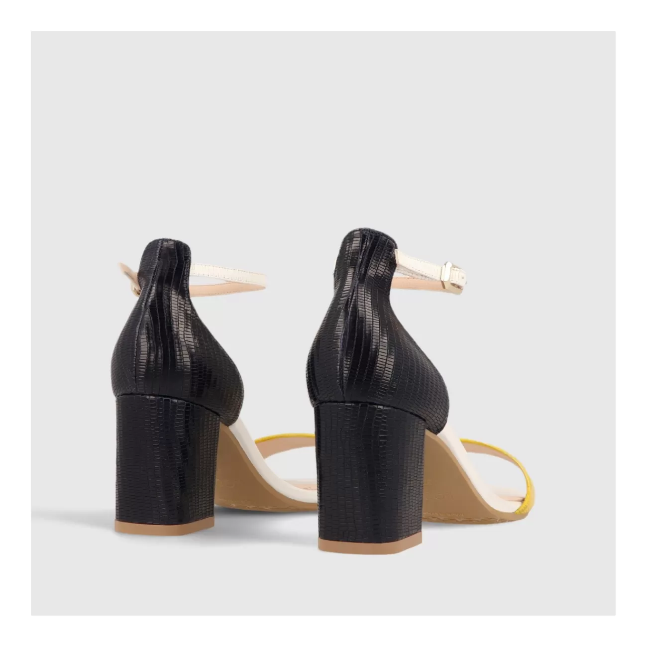 loca_3.webp Femme LODI LOCA