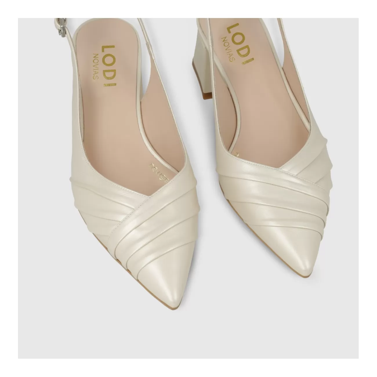 salones_de_novia_nacarados_chambino_4.webp LODI SALONES DE NOVIA NACARADOS CHAMBI-NO