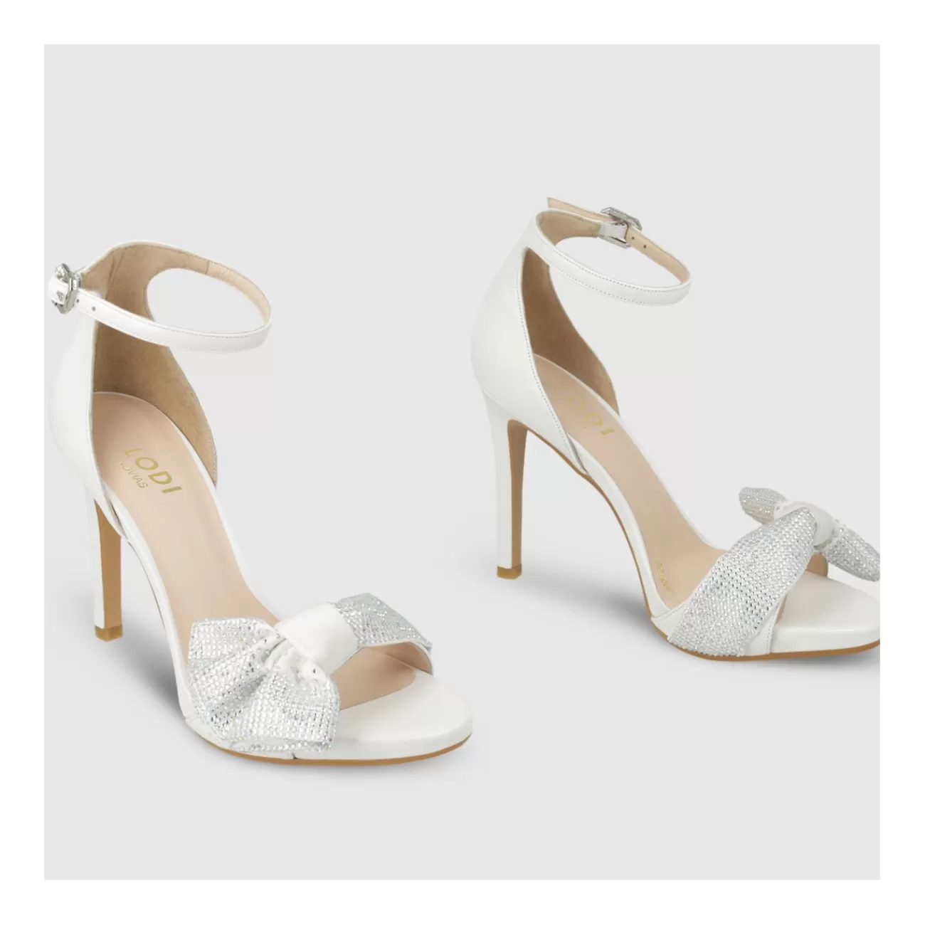 sandalias_de_novia_blancas_yamalino_3.webp LODI SANDALIAS DE NOVIA BLANCAS YAMALI-NO